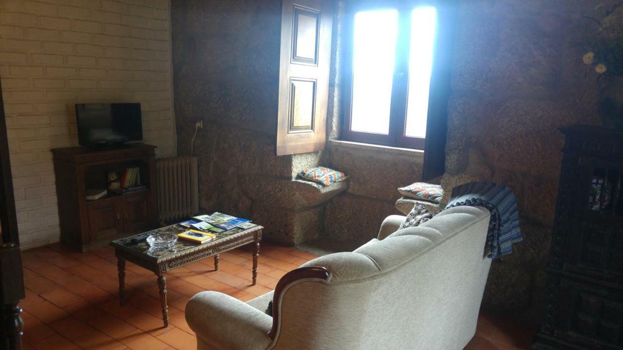 Casa Da Eira - Castanheiras Guest House Resende Exterior foto